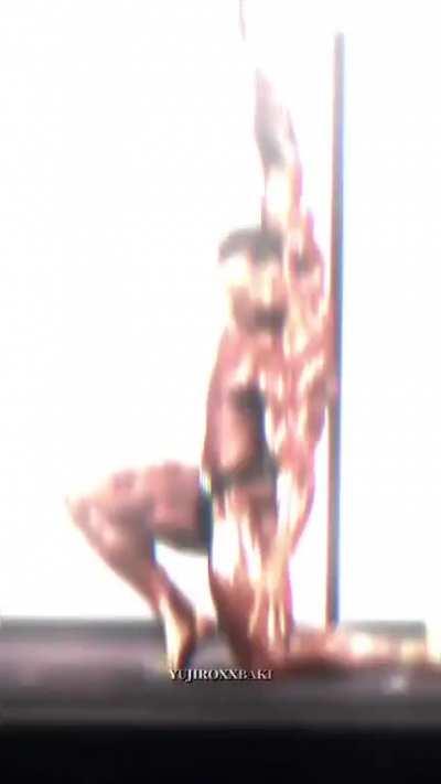 Cbum at the 2022 Olympia