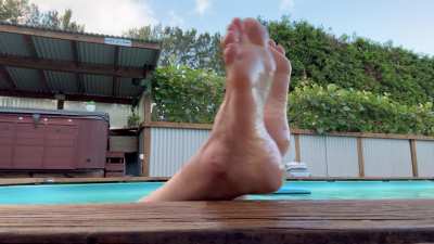 I love teasing you with my feet whenever possible 💦😏