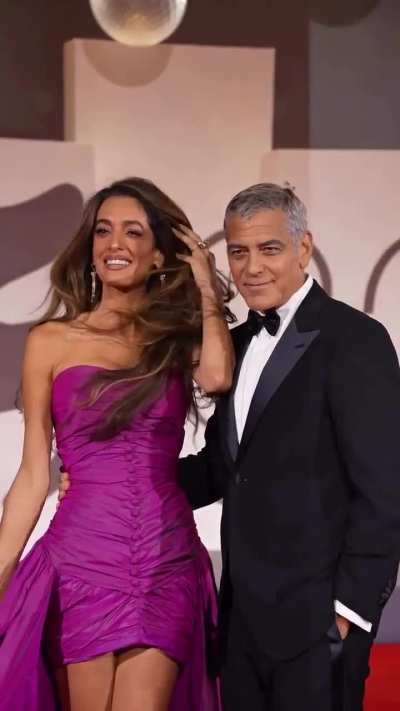 Amal and George Clooney at the 82nd Venice Film Festival red carpet 💜