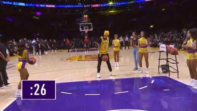 [Highlight] Alec hits an 