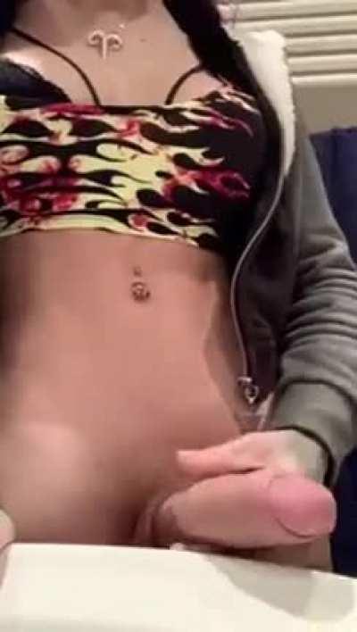 💜SARA SALAZAR💜 has a cute cock with a curve