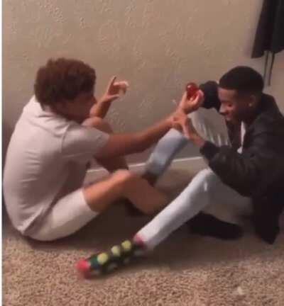 Always know who your bulb-buddy is