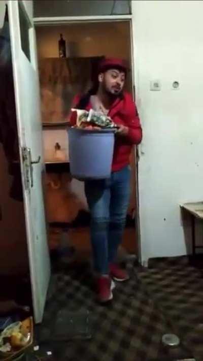 DylanteroYT - Video #8239