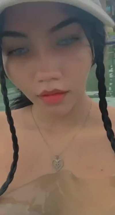 i get horny in the pool too often.. it always ends like in this video haha, I think another girl saw me recording this video haha