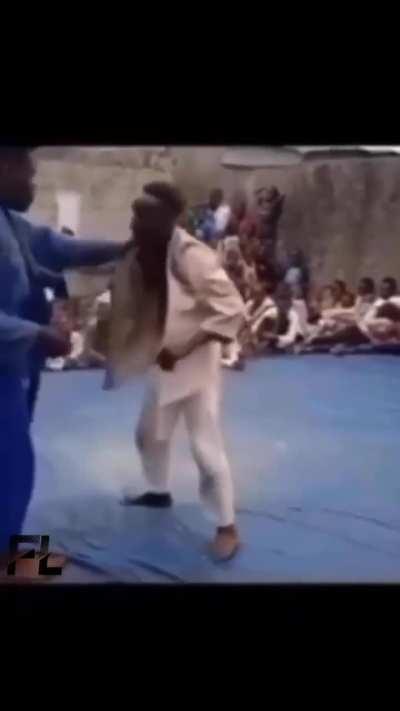 ESTILOZAP - Video #2477