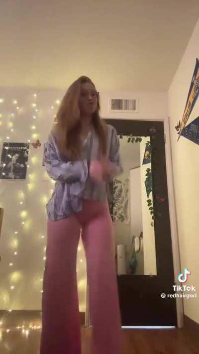 @redhairgorl
