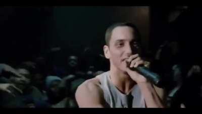 😳 Eminem be spitting facts doe 😳