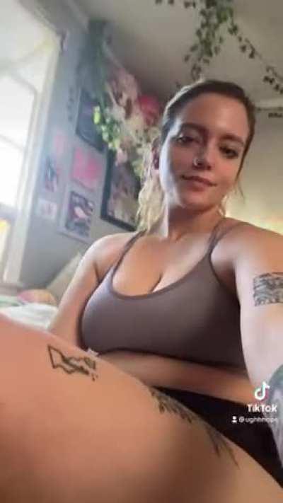 put this pussy on you