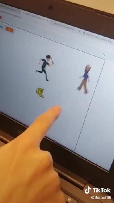 Podte si dakto zahrat so mnou