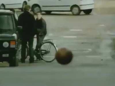 eu sei q é unreavel de tokyo ghoul mais que versão é essa