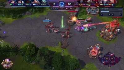 My favorite Artanis play that I've ever made. My heart was racing the whole time.