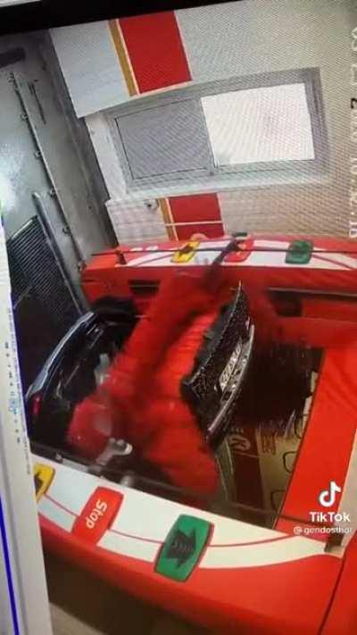 Open boot lid mid wash loose it