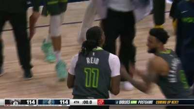 [Highlight] Naz Reid cashes in triple at the buzzer to force overtime