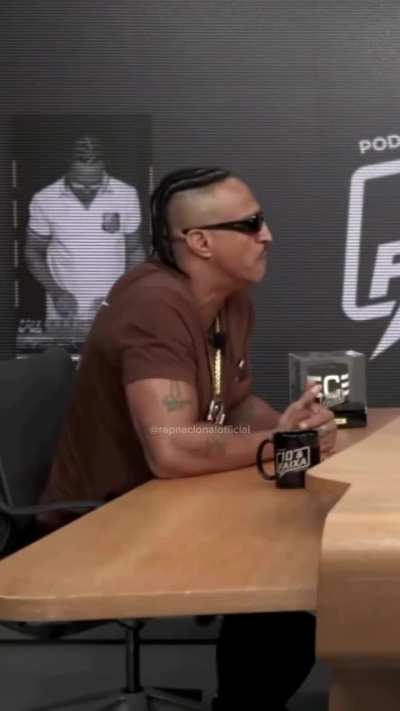 Alguém aqui curte o futebol europeu por outros motivos que vão além do óbvio? Creio que o esporte não pode se resumir a números. 