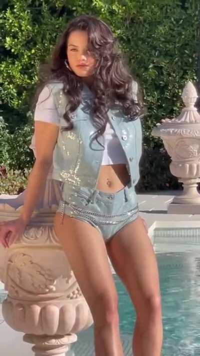 sneak peek....of something...(