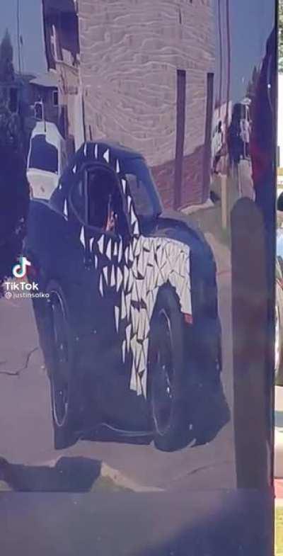 Hehe chubby racecar go brrrr