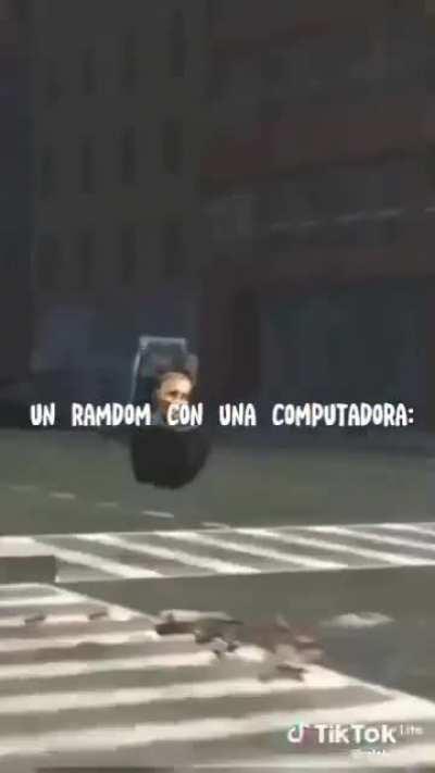 Un random con una computadora 