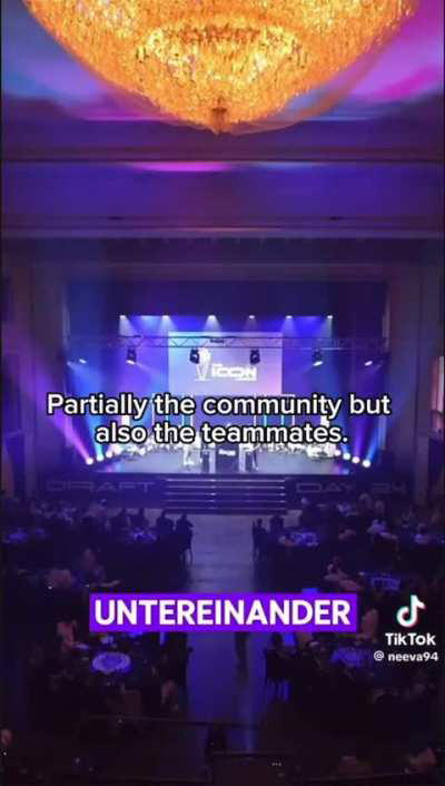 Toni is such a menace💀