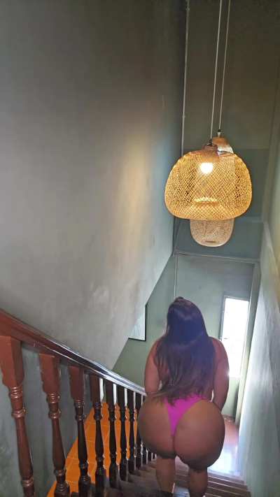 I love spreading this thick juicy ass on your face