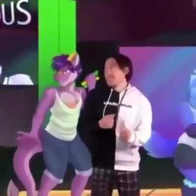 oh no Mark GET OUT OF THERE!!!