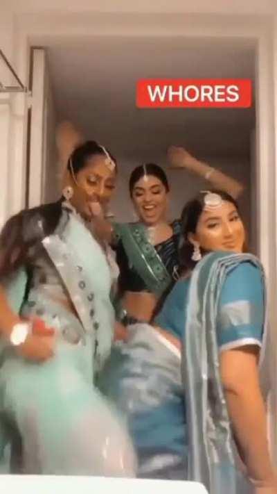 I know they are really trying hard to be like black women but the comments under this reel were like 