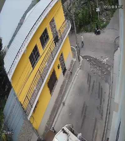 Harrowing video waste disposal employee is struck and killed by motorcyclist 