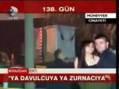 19.07.2009 Erkek arkadaşı Cem Gariboğlu tarafından Bahçeşehir'de vahşice katledilen Münevver Karabulut hakkında dönemin başbakanı Erdoğan '' Kendi başına bırakılan ya davulcuya ya zurnacıya '' ifadelerini kullandı. ( İfadeyi kullanırken yüzündeki pişkin v