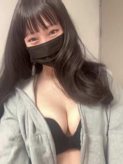 i wish more older guys wanted to fuck me