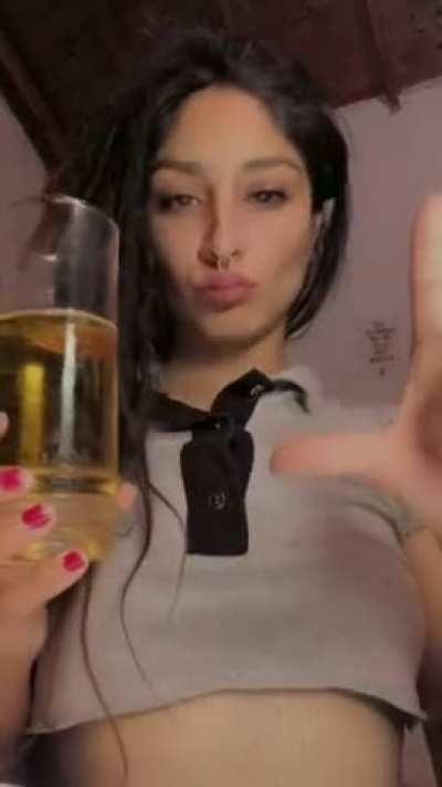 I bet you are smaller than my drink, right loser?