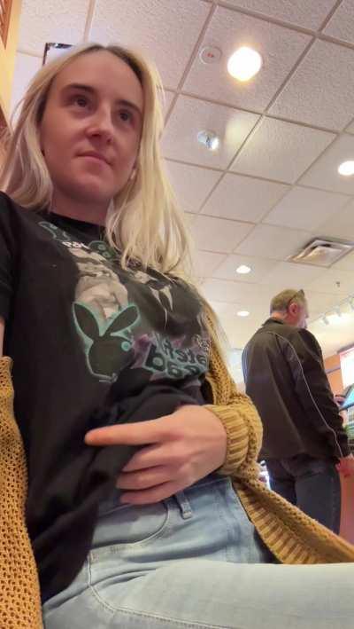 A quick one in a crowded Panera for your viewing pleasure ;)