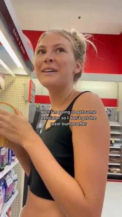 She is falling in love all over again ❤❤❤