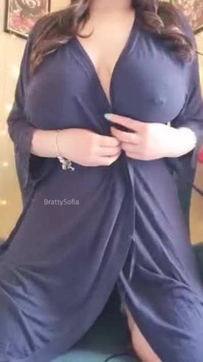 Could I convince you to fuck me?