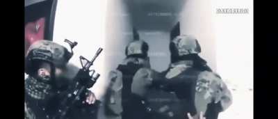 One of the various raids by the mexican navy's FES teams with DEA support during 'Operation Black Swan'; The 2nd capture of El Chapo Guzman