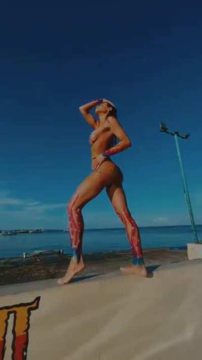 Stephanie Dana (@smdana) [Instagram]