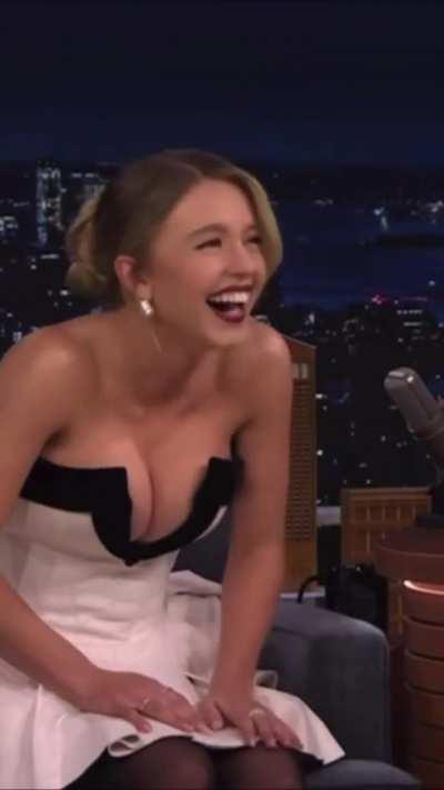 Sydney Sweeney in the Jimmy Fallon Show