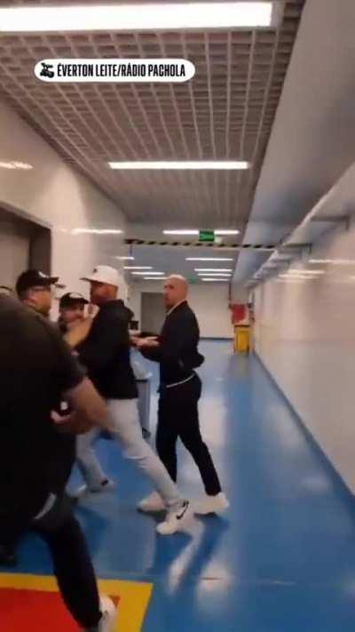 Ugly scenes in Brazil as Corinthians staff attempt to invade VAR room