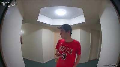 The dumbest package thiefs ever recored.