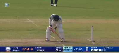 Jaddu ne ek dum se wakt badal diye Jazbaat badal diye