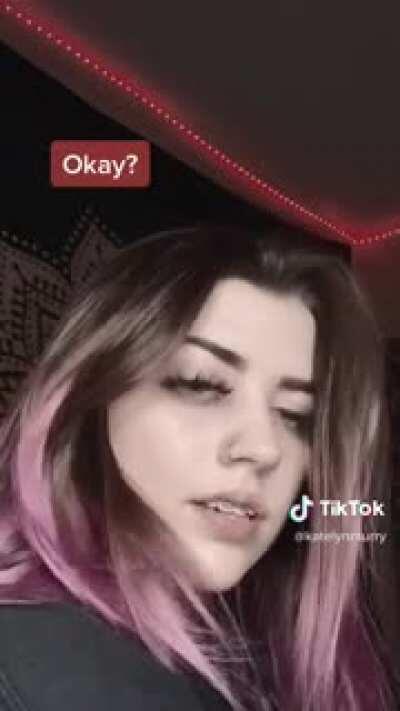 A true Mafia bride 😎