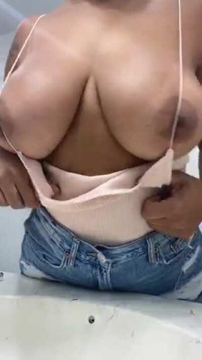 Nattlow and those melons