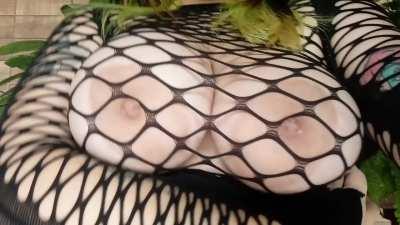 This is how i'd smile if you covered my tits in cum