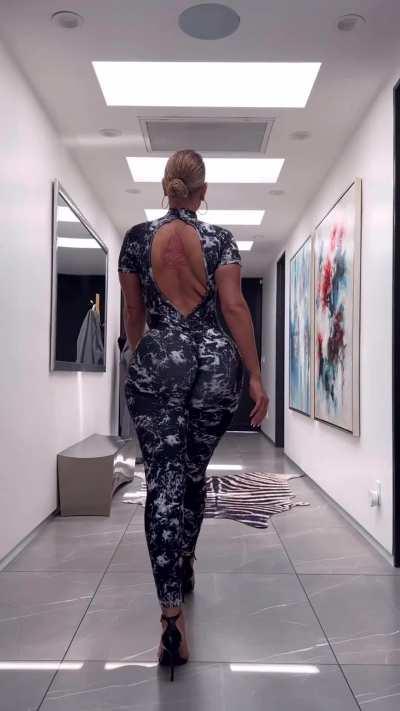 Who wore it better? ð 1,2 or 3