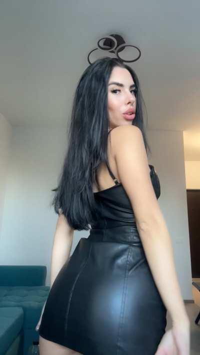 Would you let me twerk on you?