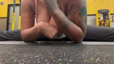 I’m looking for a gym buddy, are you in?