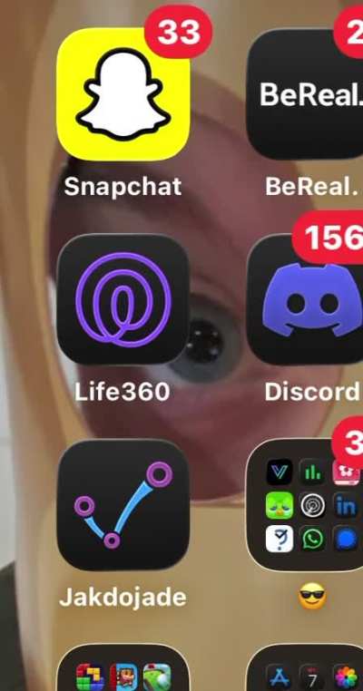 somebody know whats wrong with my screen