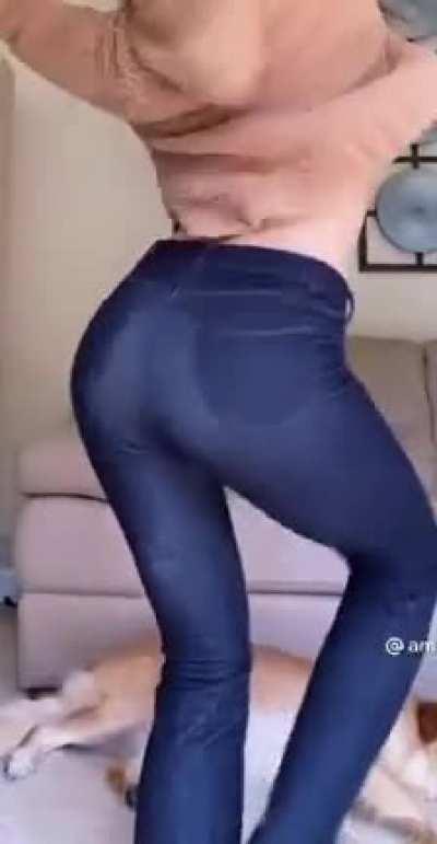 Find me a better ass…OMG