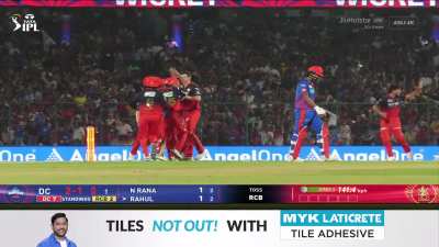 [highlights] Josh Hazlewood dismisses KL Rahul, a crucial wicket in this innings.