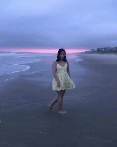 Beach flash deleted from her Instagram