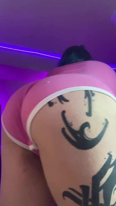 this romper is so cute 