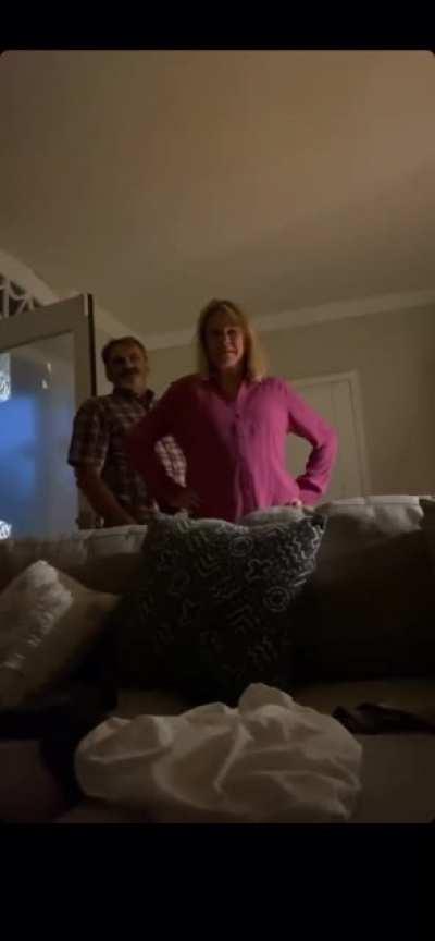 Ignorant couple breaks into a home and harass the Airbnb guest